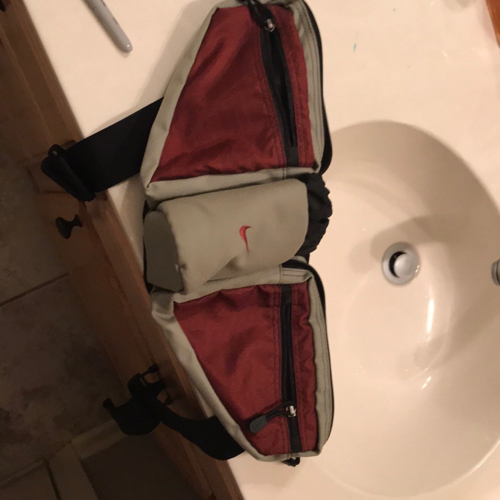 Nike sling bag hip bag